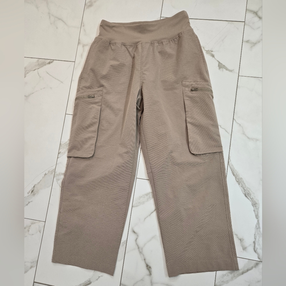 Sage Collective Women's Tan Cargo Cropped Textured Ribbed NWT Pockets Size S